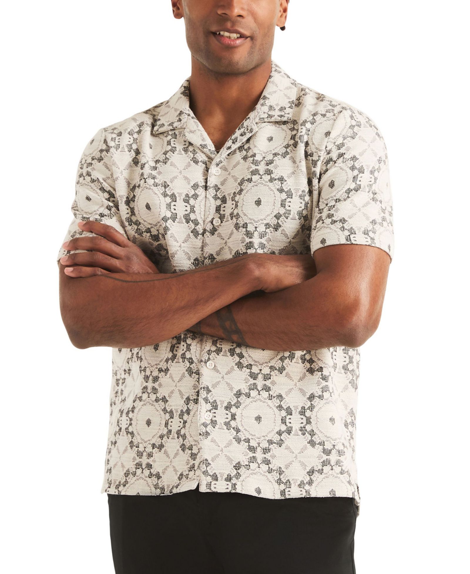 Nautica Men's Short-Sleeve Jacquard Knit Shirt