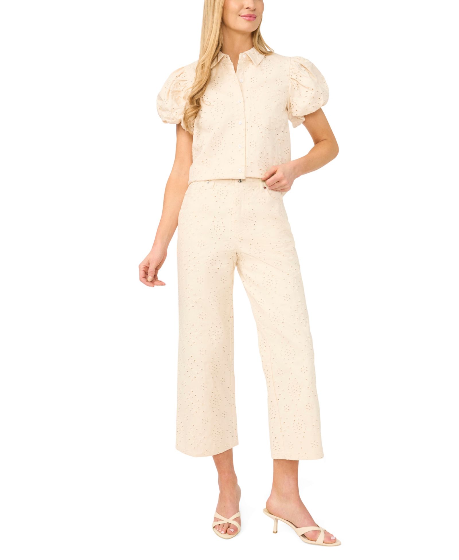 CeCe Women's Mid-Rise Eyelet Cotton Cropped Jeans