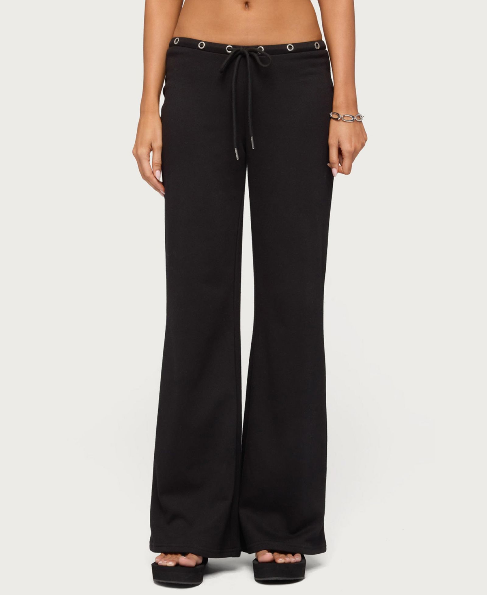 Edikted Women's Bronte Grommet Straight Leg Sweatpants