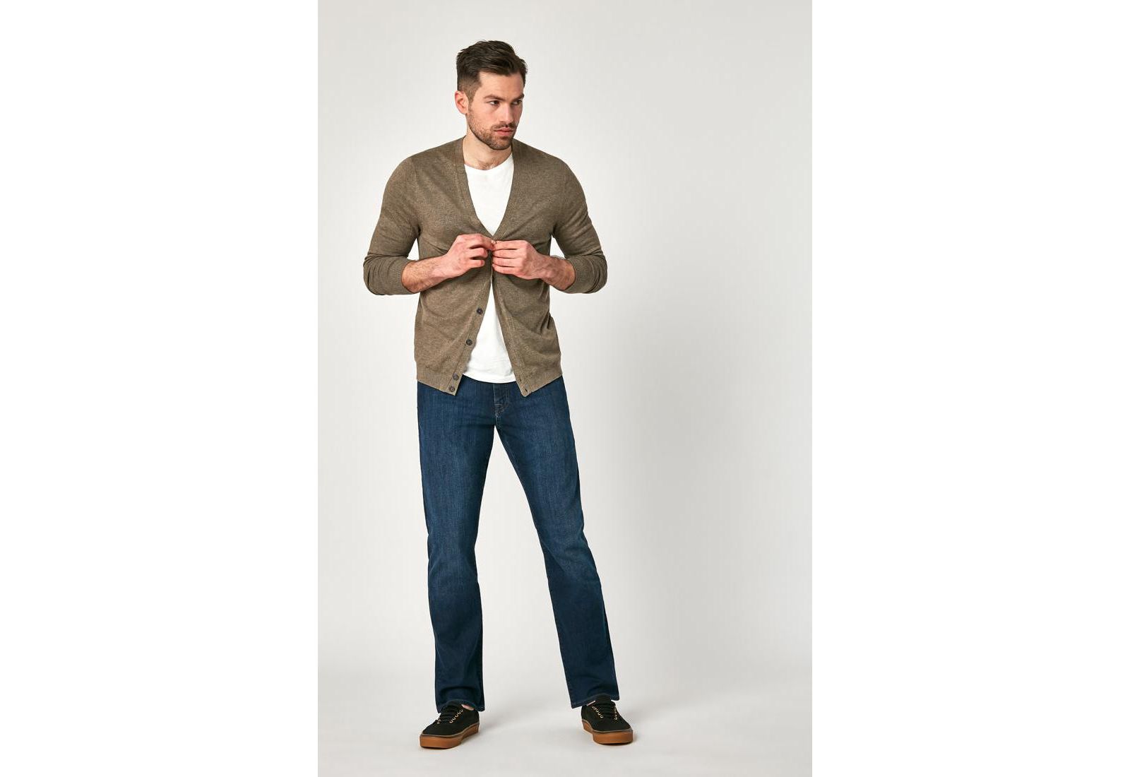 Mavi Jeans Men's Deep Clean Comfort Matt Mid Rise Relaxed Straight Leg Jeans