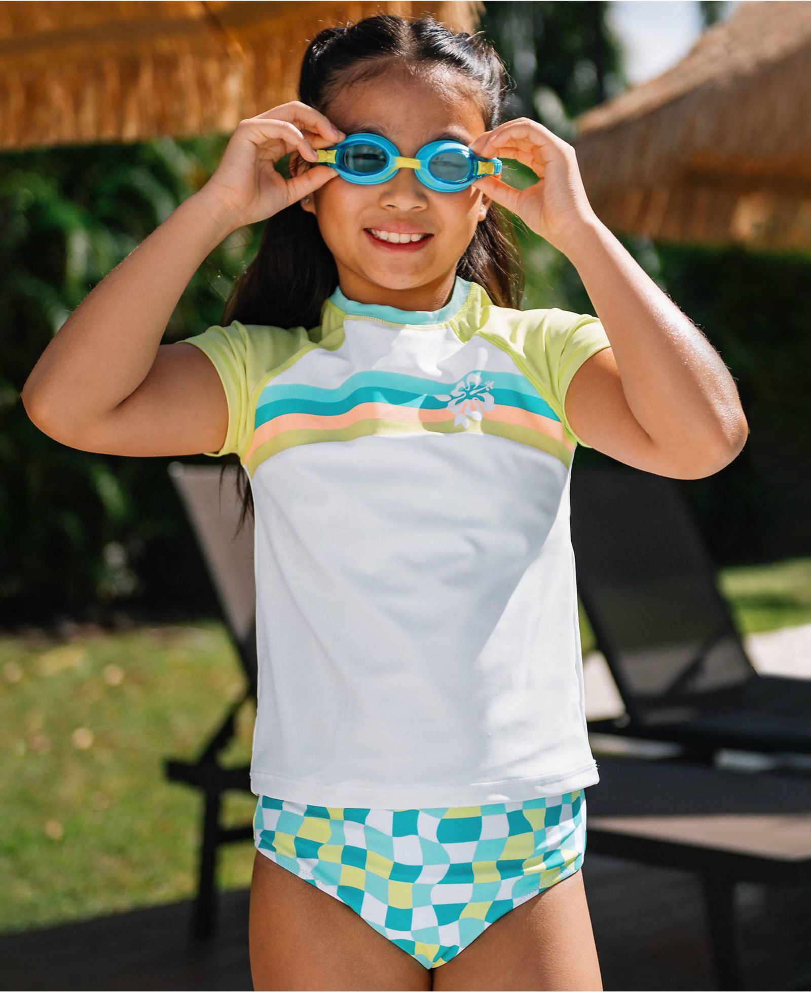 Lands' End Girls комплект купальников 3 Piece Chlorine Resistant Short Sleeve Rash Guard