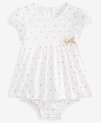 Комбинезон First Impressions детский для девочек 0M-24M с принтом сердечек и юбкой, эксклюзив Macy's