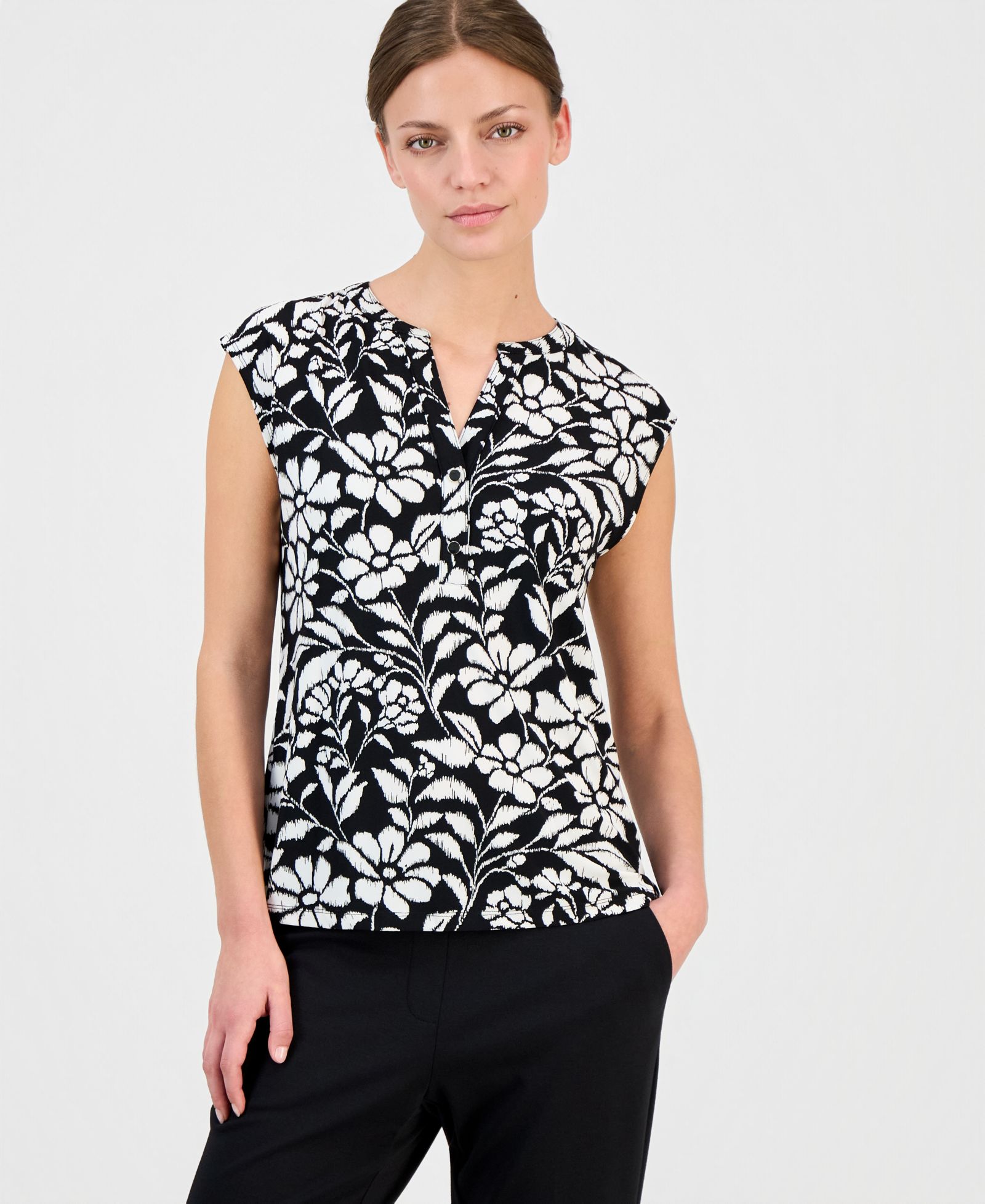 Anne Klein Essentials Petite Printed Short-Sleeve Top