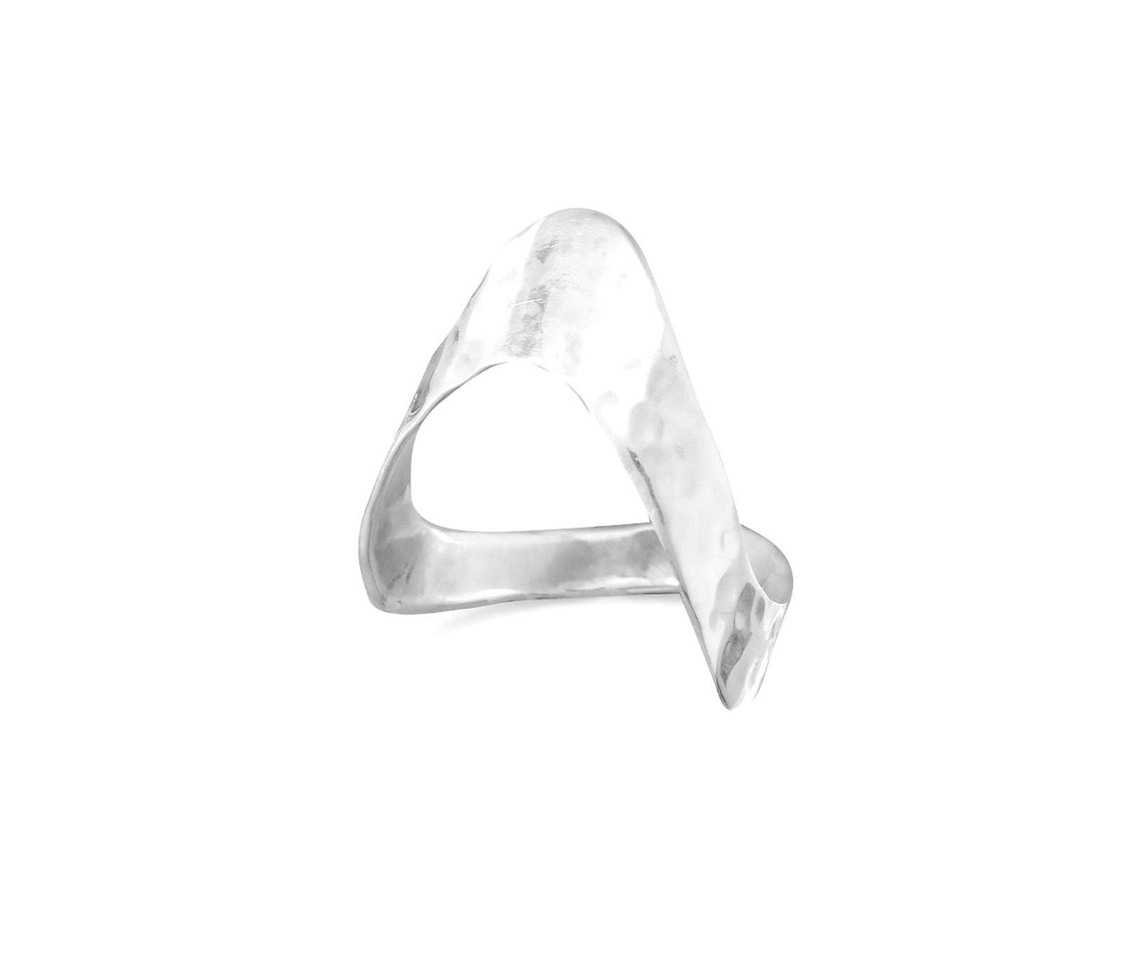 Curata Jewelry 925 Sterling Silver Hammered Abstract Chevron Wave Ring