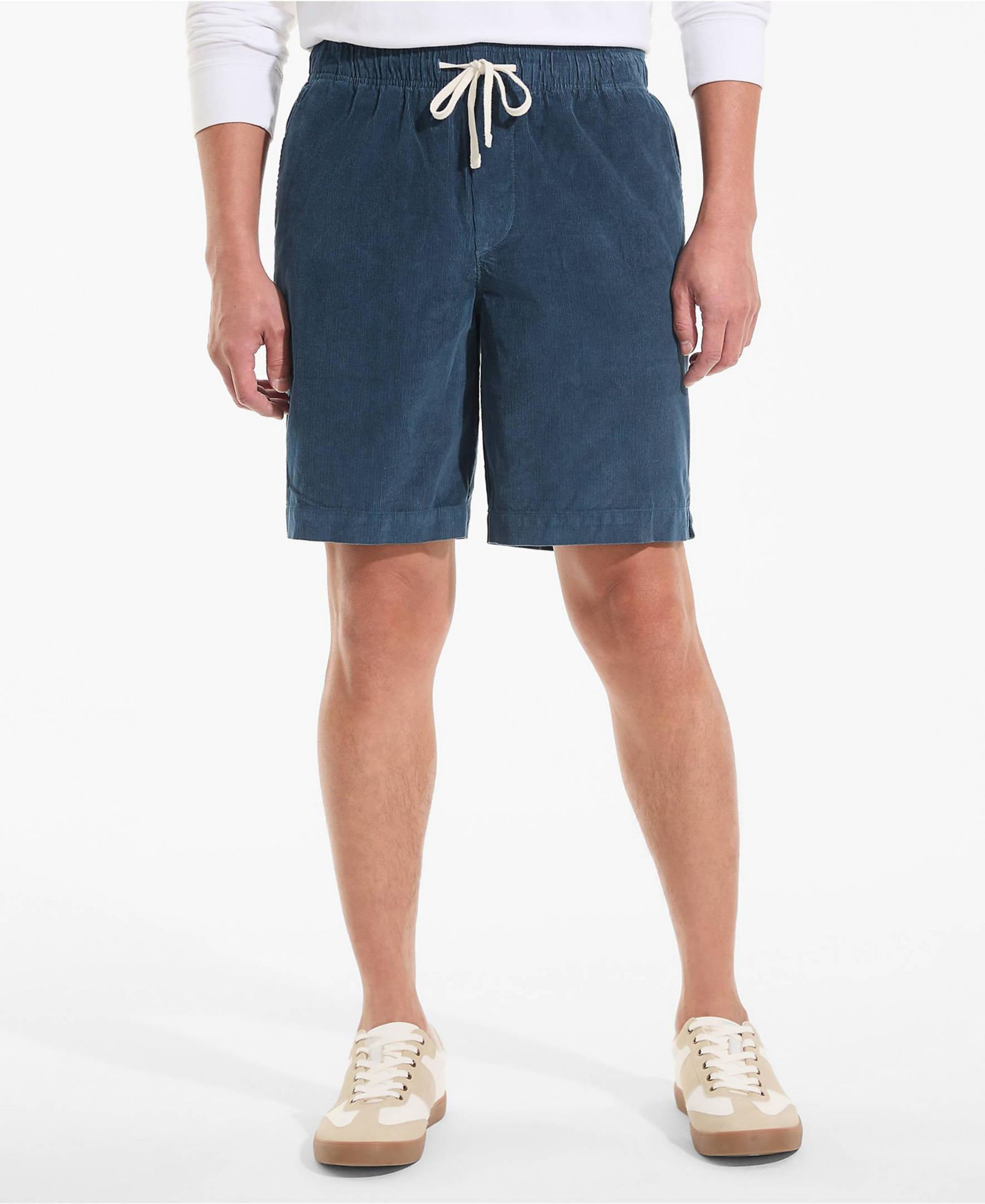 Lands' End Men's 9" Corduroy Pull On Deck Short