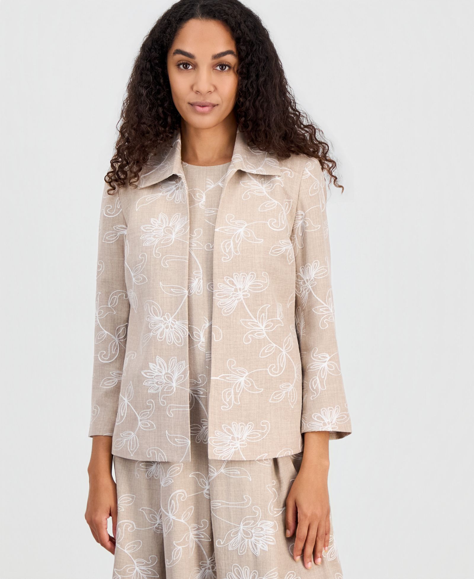 Kasper Women's Boxy Floral Embroidered Jacket, Regular & Petite