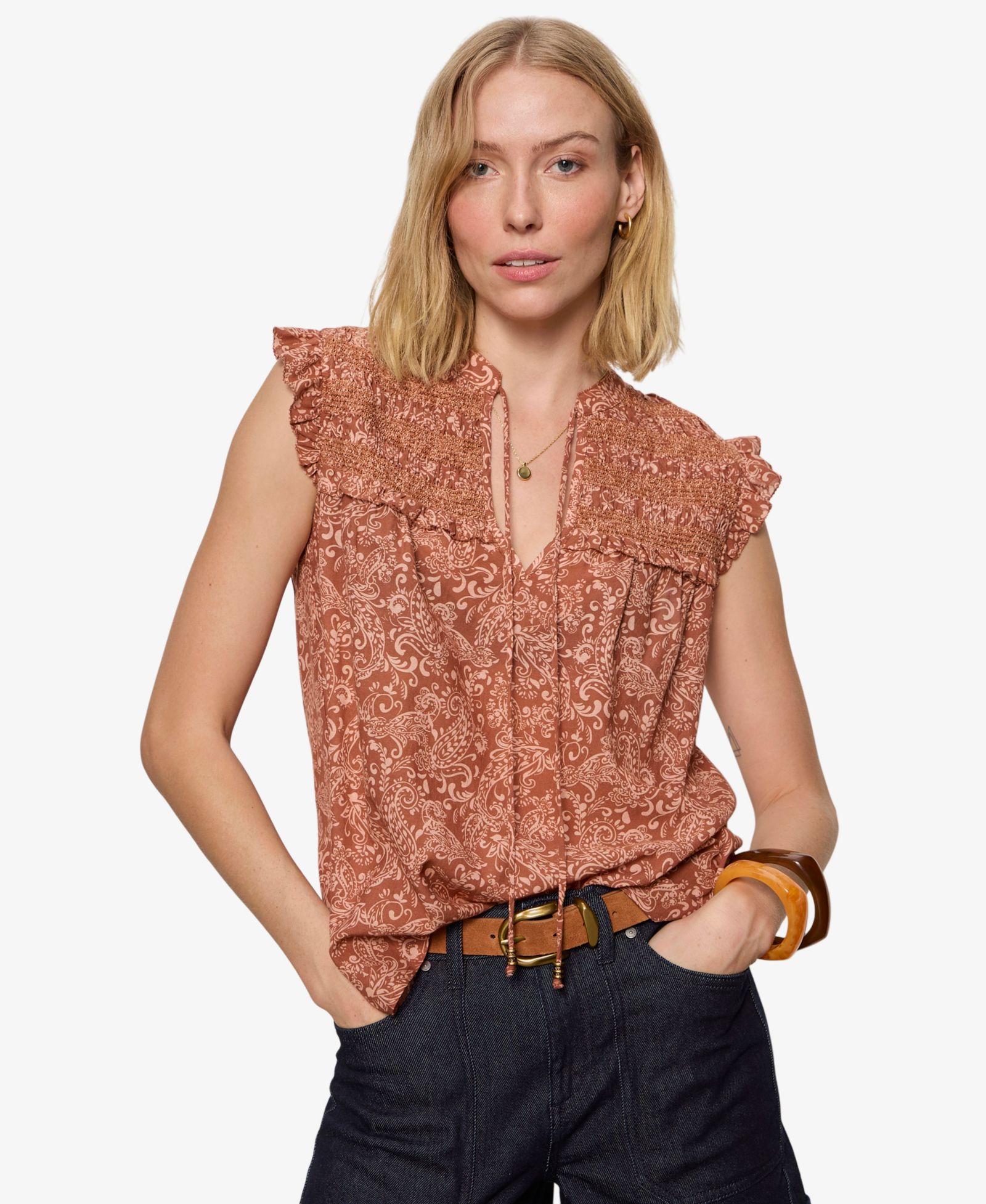 Sanctuary Petite Free Feeling Smocked Sleeveless Blouse