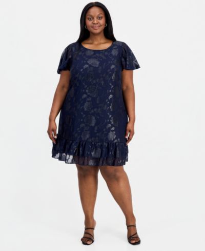 Connected платье Plus Size с круглым вырезом и оборками