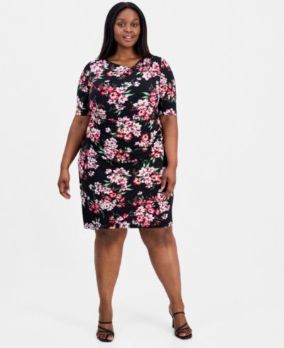 Платье Connected Plus Size Printed Asymmetric-Neck Short-Sleeve