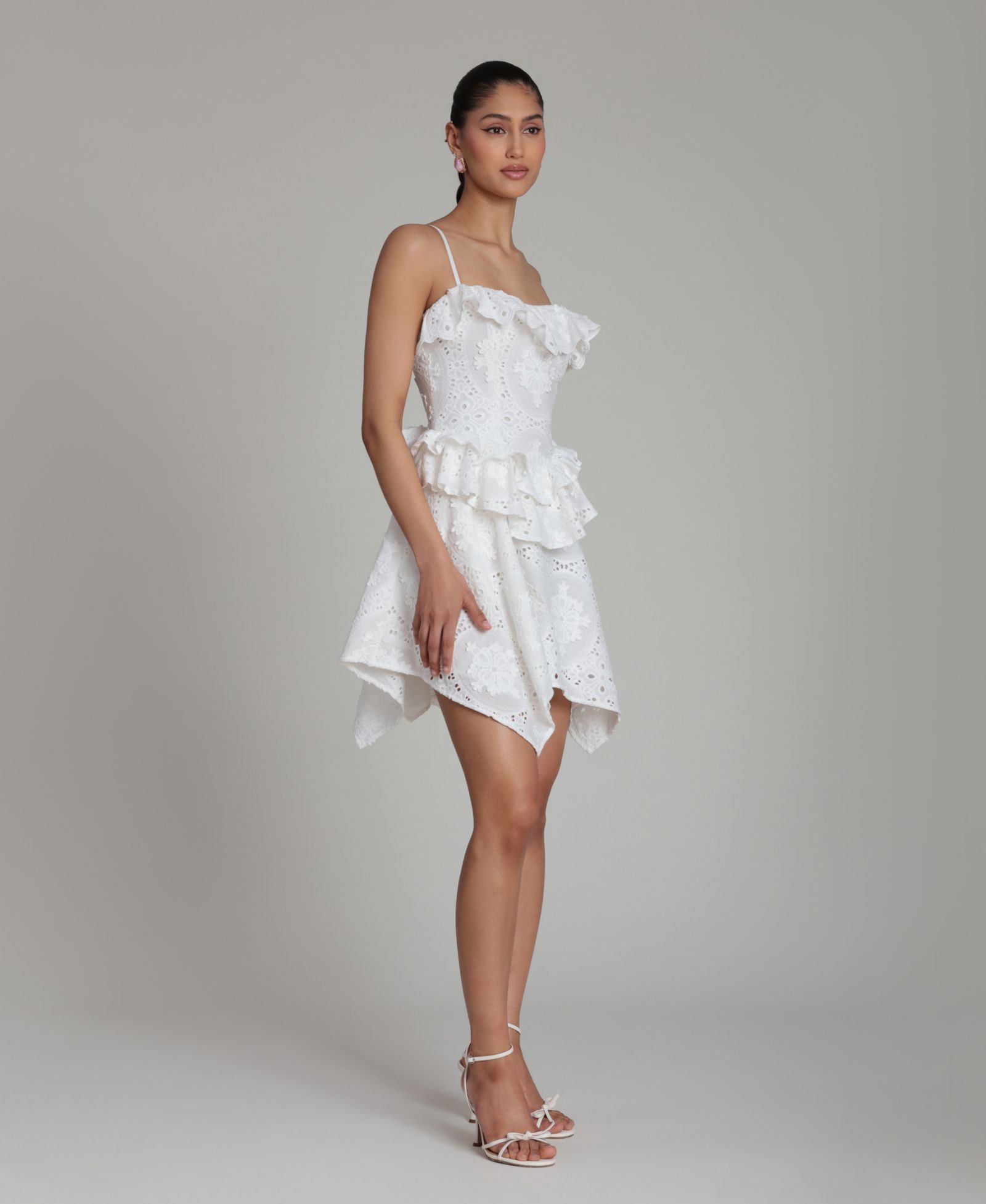 Женское мини-платье Avec Les Filles Sweetheart Straps Ruffle Handkerchief Hem