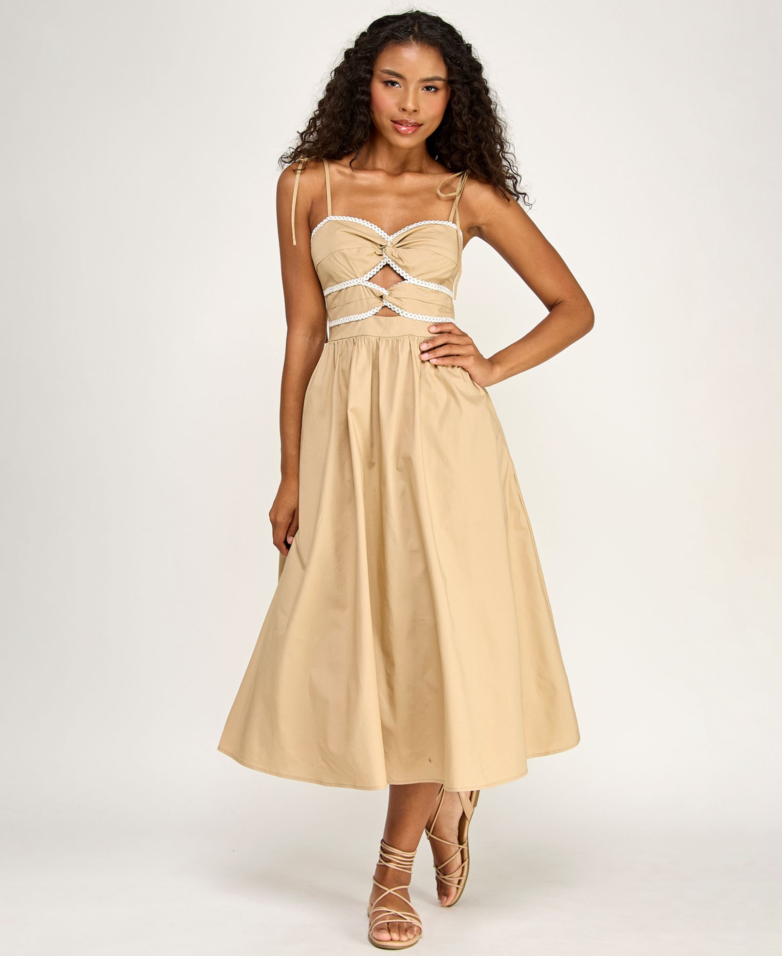 SENI & CADE Juniors' Tie Shoulder Twisted Front Midi Dress