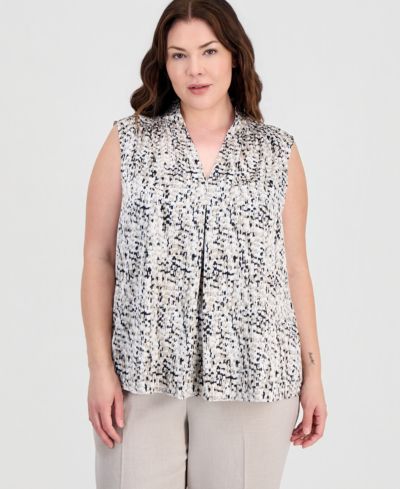 Топ Kasper Plus Size с V-образным вырезом и передними складками