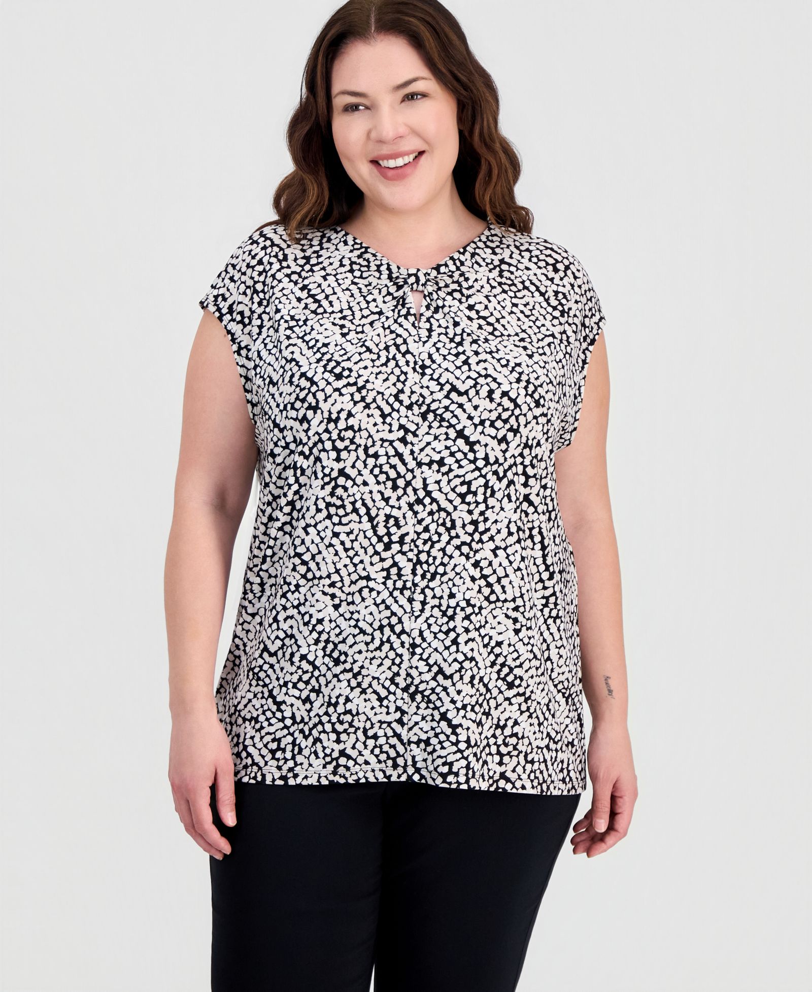 Женский топ Kasper Plus Size с узлом на шее