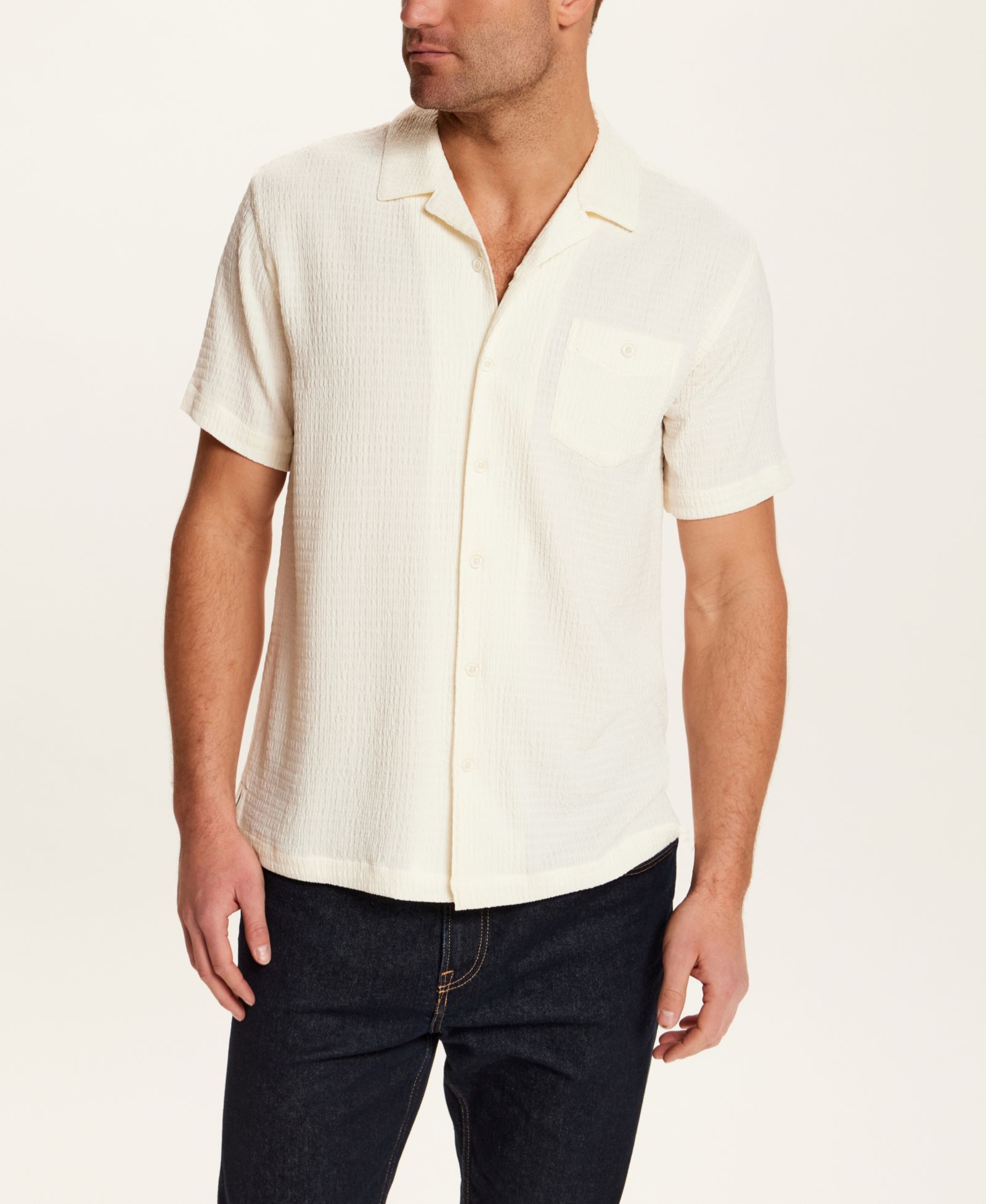 Vintage & Black Men's Crinkle Texture Camp Collar Shirt