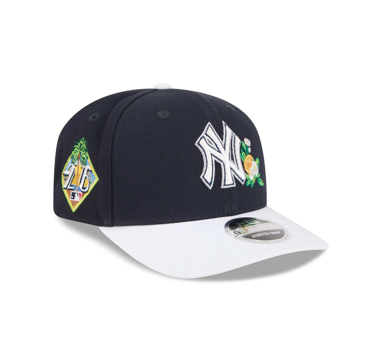 Мужская регулируемая кепка New Era Navy/White New York Yankees 2026 Spring Training 9SEVENTY