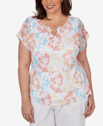Топ HEARTS OF PALM Plus Size с принтом, текстурированный трикотаж и коротким рукавом