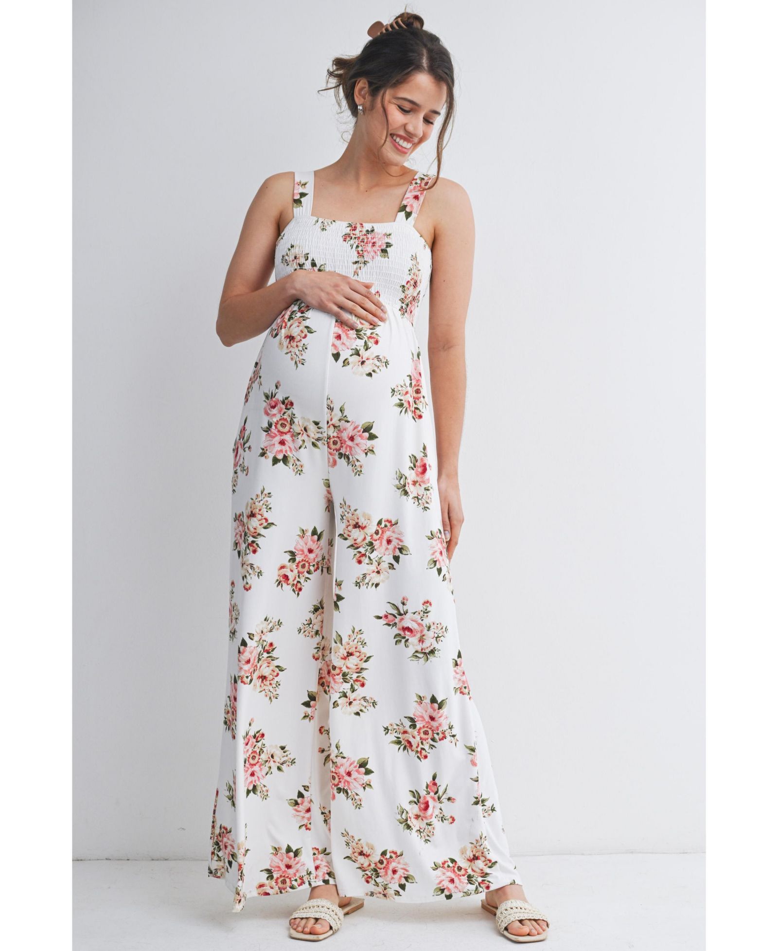 Комбинезон Hello Miz Maternity с цветочным Smocked и широкими брюками и карманами