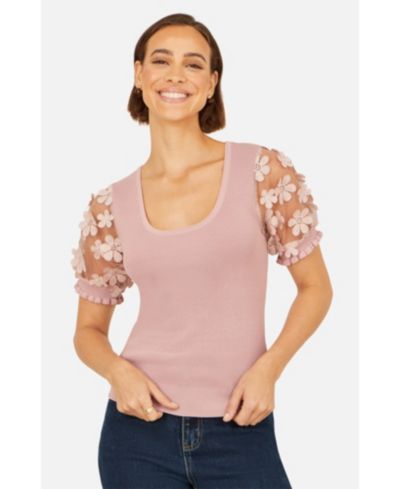 Yumi Women's Floral Applique Knitted Top