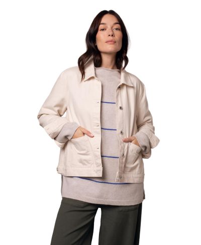 Celtic & Co. Women's Long Sleeve Patch Pocket Denim Jacket