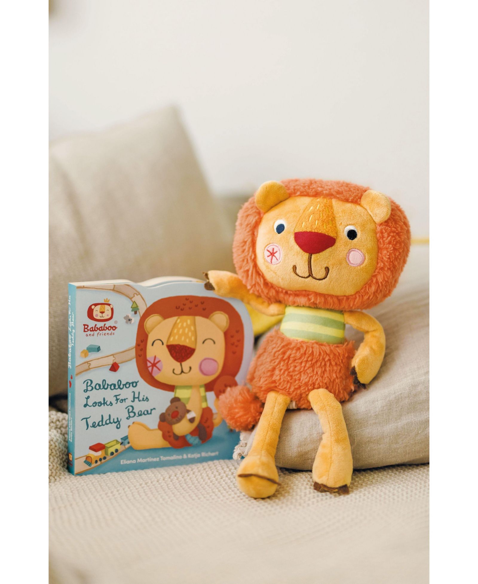 Набор из книги и мягкой игрушки Bababoo and friends Lion Character