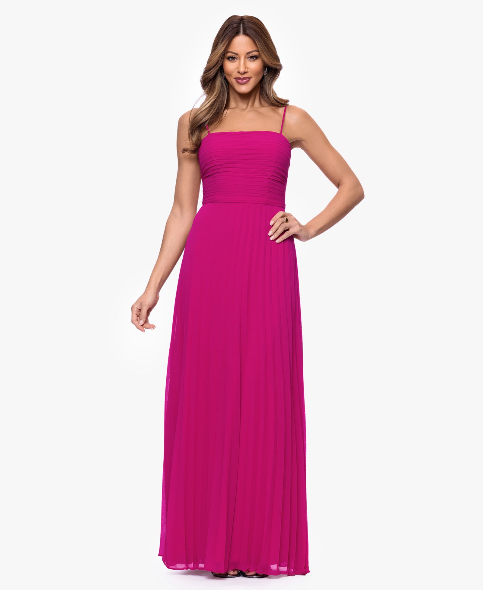 XSCAPE Women's Sleeveless Square Neck Gown