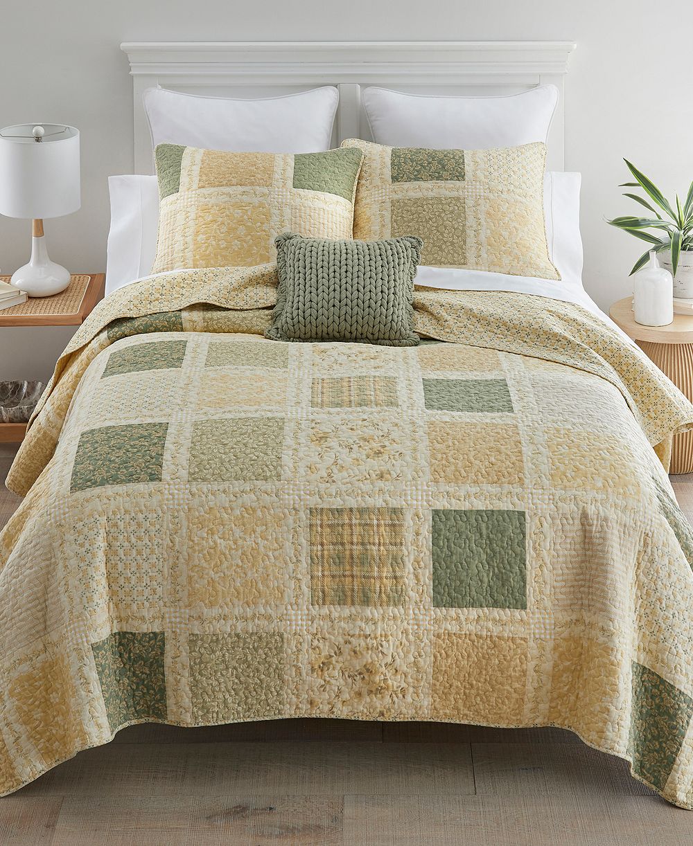 Комплект покрывала Donna Sharp Meadow Patchwork 3-Pc. King