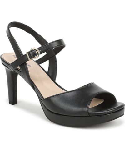 LifeStride Women's Gwendolyn Strappy Sandals