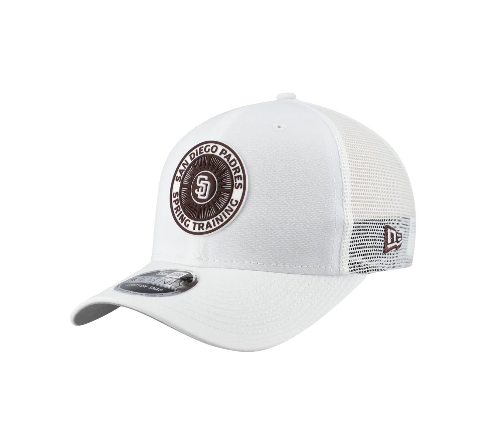 New Era мужская кепка 9SEVENTY Adjustable Trucker Hat, White San Diego Padres 2026 Spring Training Fan Pack