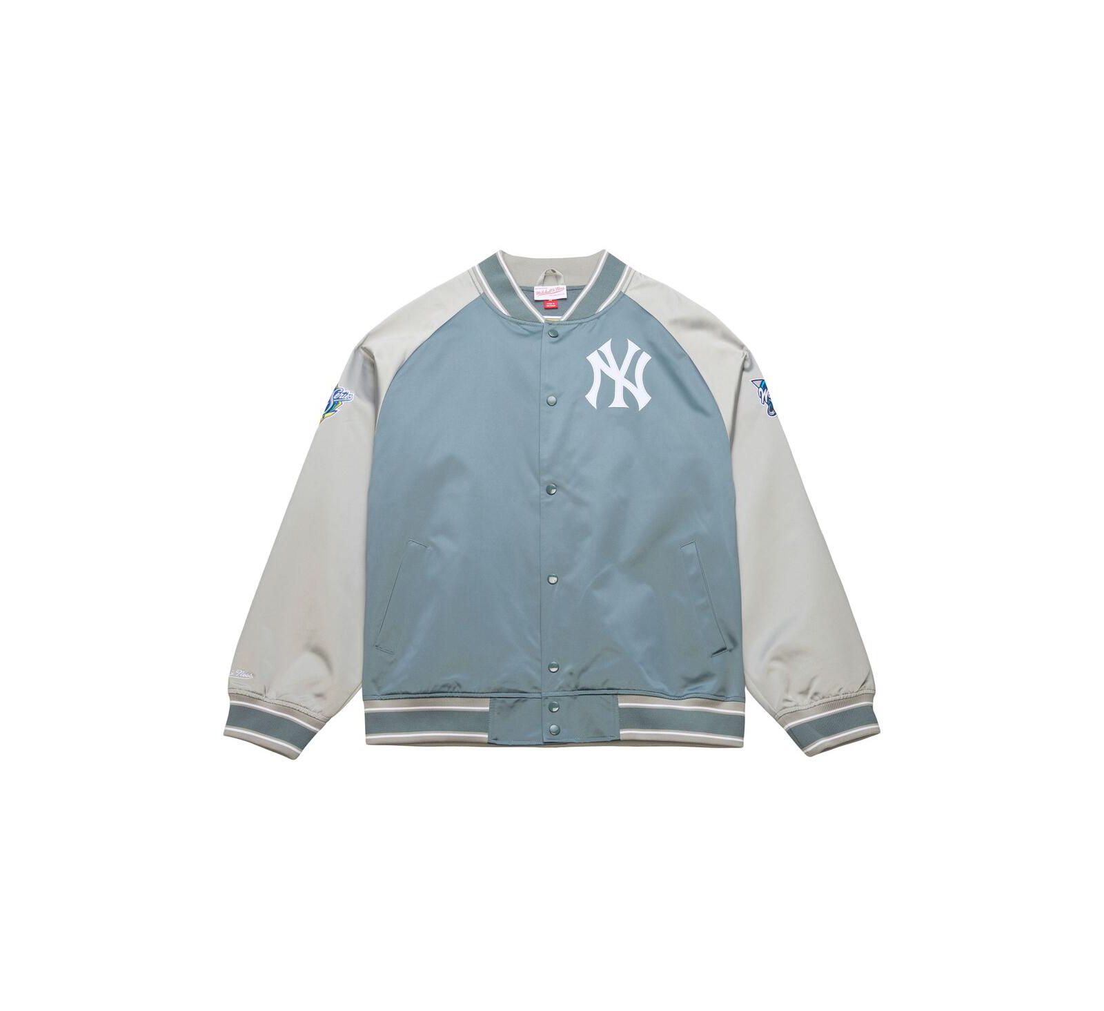 Mitchell & Ness Men's Gray New York Yankees Thunderstorm Head Coach Lightweight Satin Full-Snap Jacket