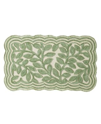 Коврик Laura Ashley Scalloped Skid Resistant Accent, 26" x 45"