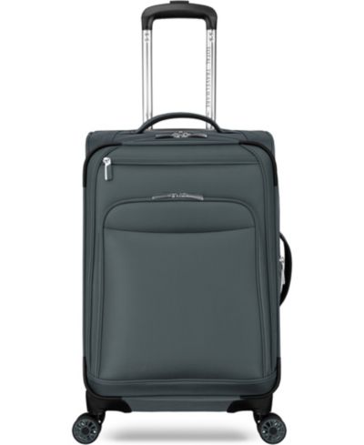 Total Travelware Charleston Small Expandable Carry-On Spinner