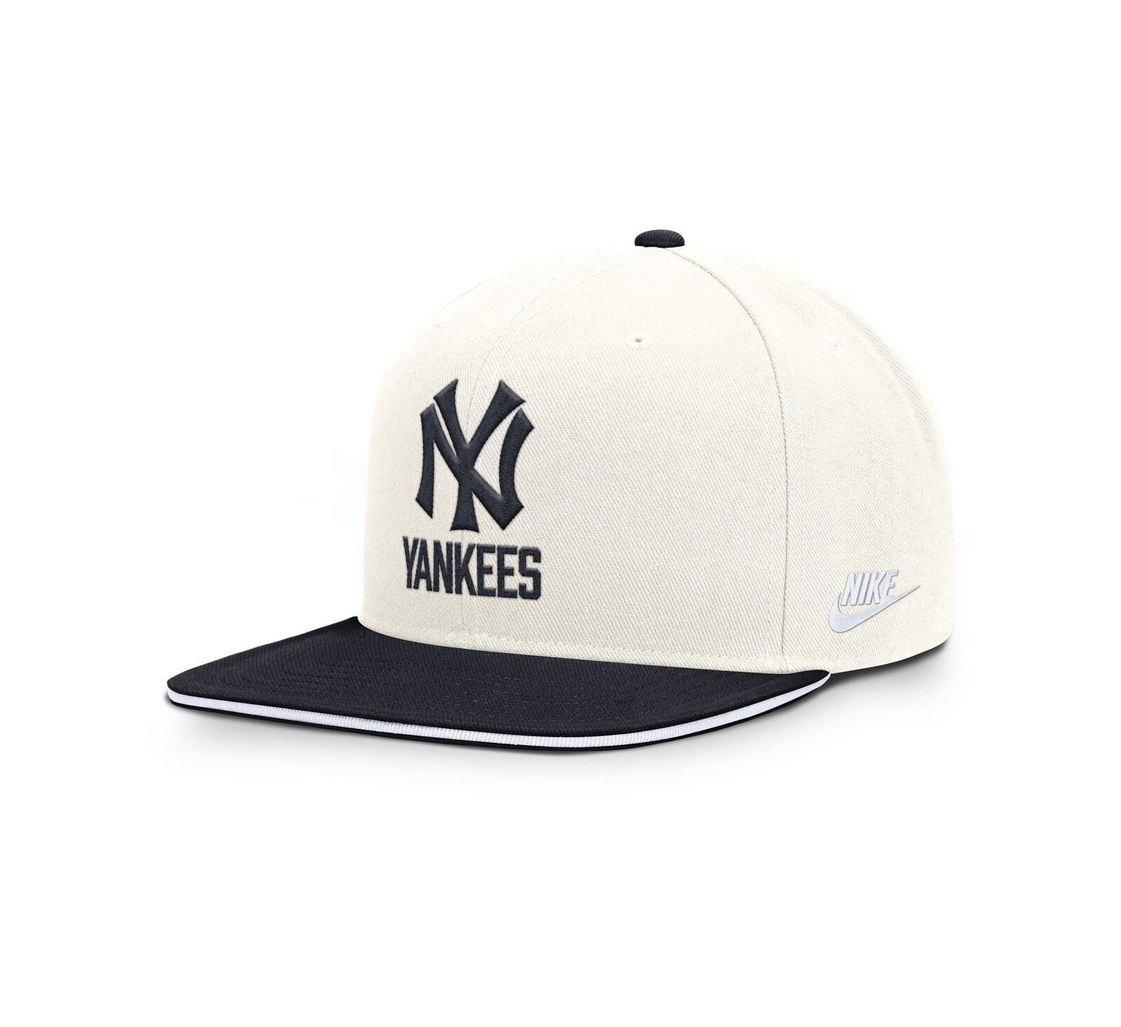 Мужская бейсболка Nike New York Yankees Cooperstown Pro Dri-FIT Snapback Cream/Navy