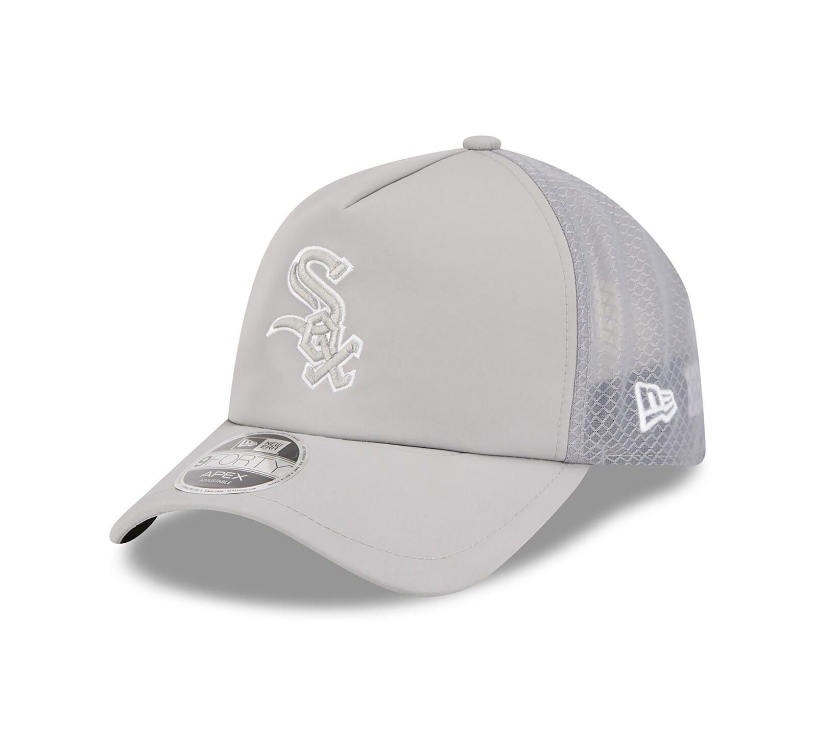 New Era Men's Gray Chicago White Sox 2026 Batting Practice Apex 9FORTY Adjustable Trucker Hat
