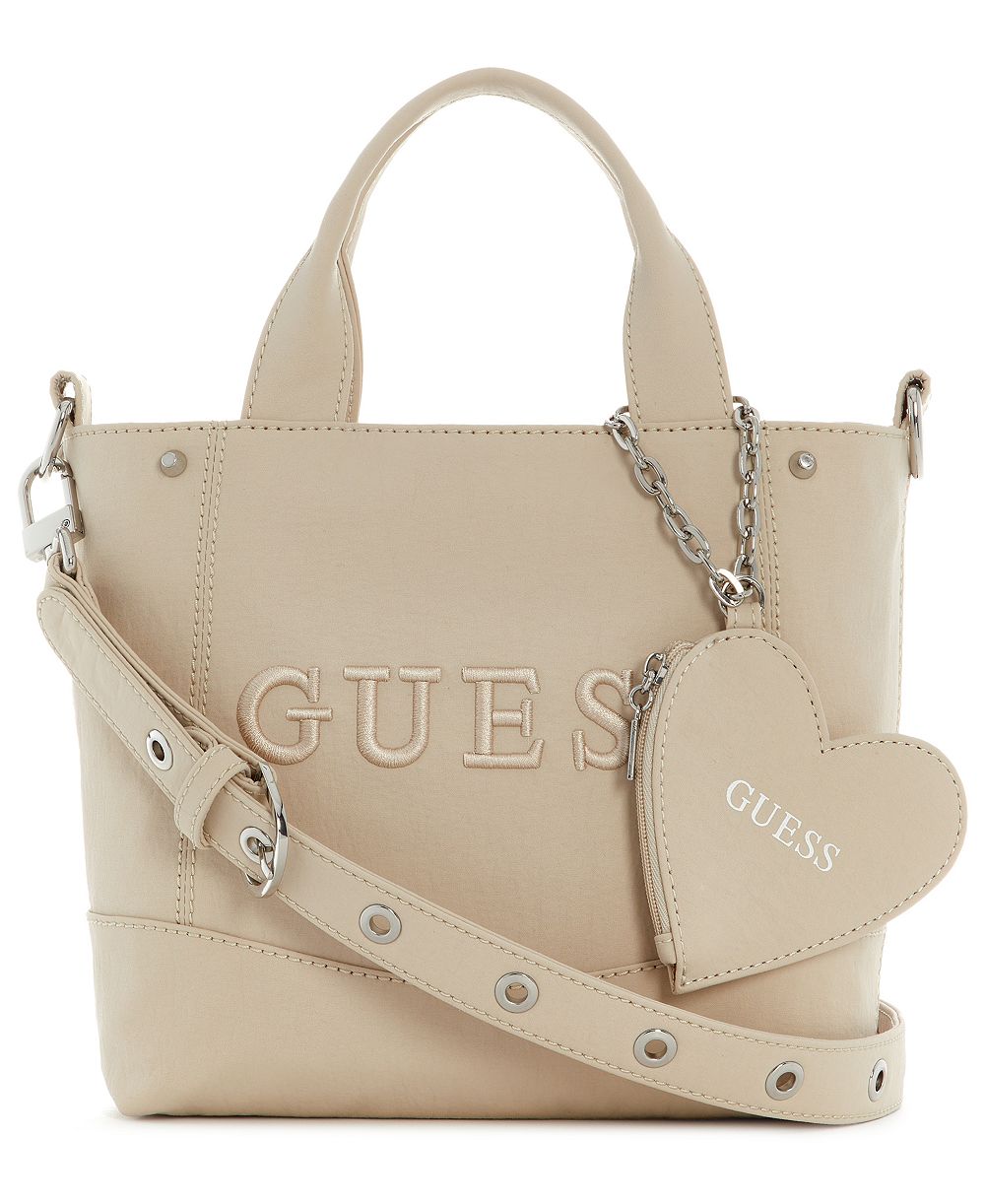 Маленькая сумка GUESS Sasha с подвеской в виде сердца