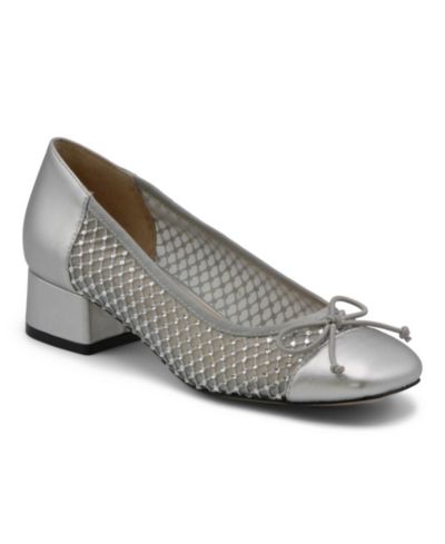Charles by Charles David Womens Zenith Low Heel Shoe