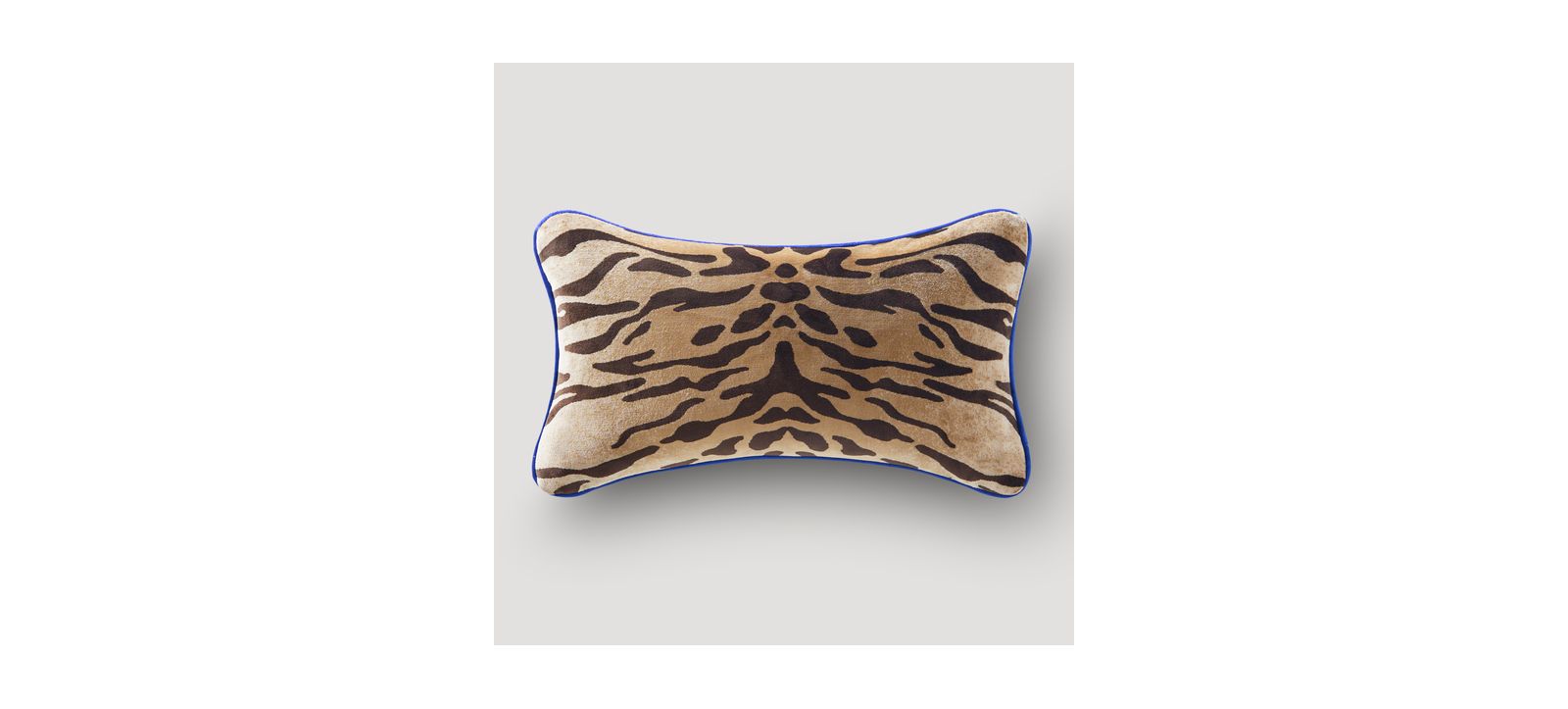 Bronze Tiger поясничная подушка 12" X 20" - синяя окантовка
