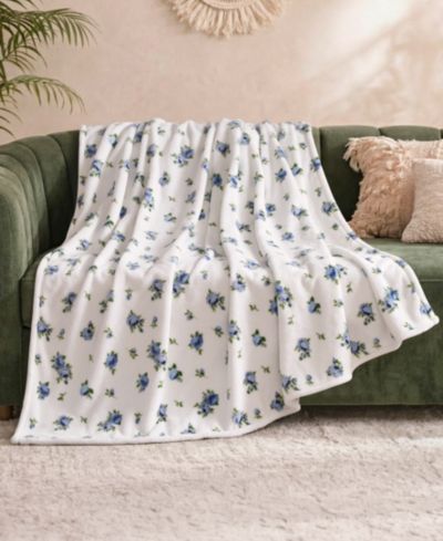Jessica Simpson Fashion Forward Oversized Plush Throw, 60" x 90"