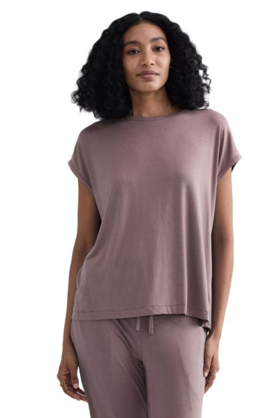 Reistor Women's Relaxed Tee in Dusty Rose