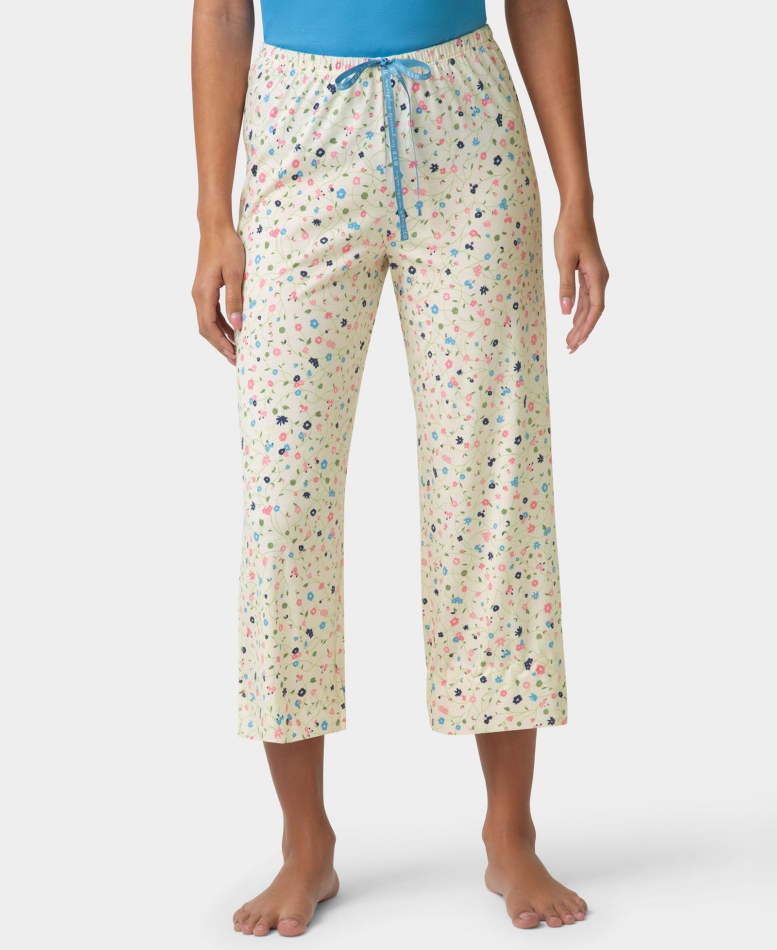 Hue Women's Printed Capri Mid-Rise Pants