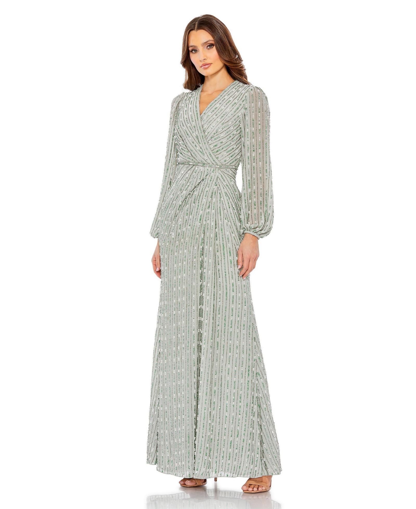 Вечернее платье Mac Duggal Women's Sequin-Embellished V-Neck Evening Gown