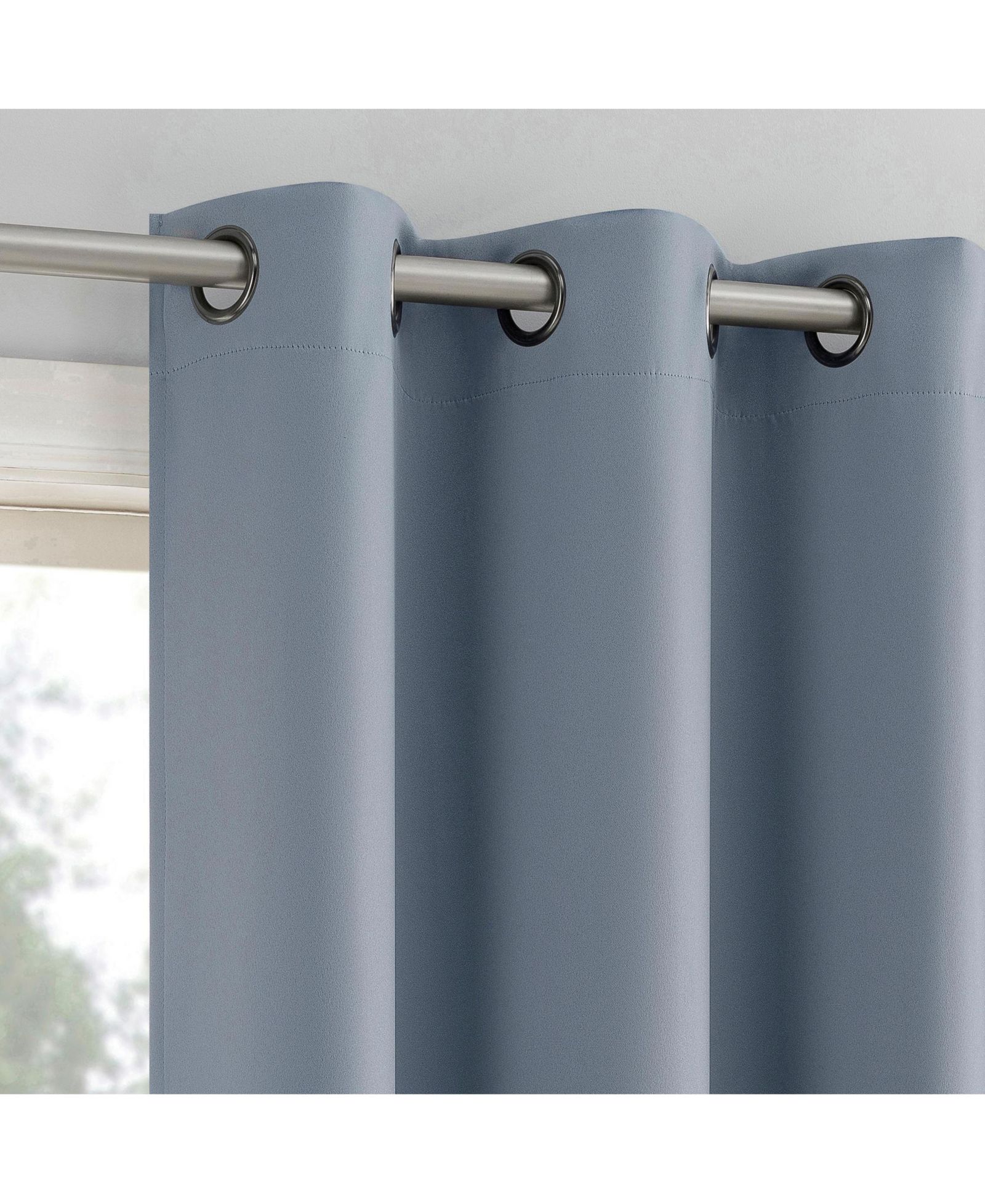 Парная штора Sun Zero Sheridan Magnetic Closure Blackout Grommet Curtain Panel