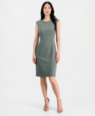 Платье-футляр Kasper Petite Extended Cap Sleeve Sheath