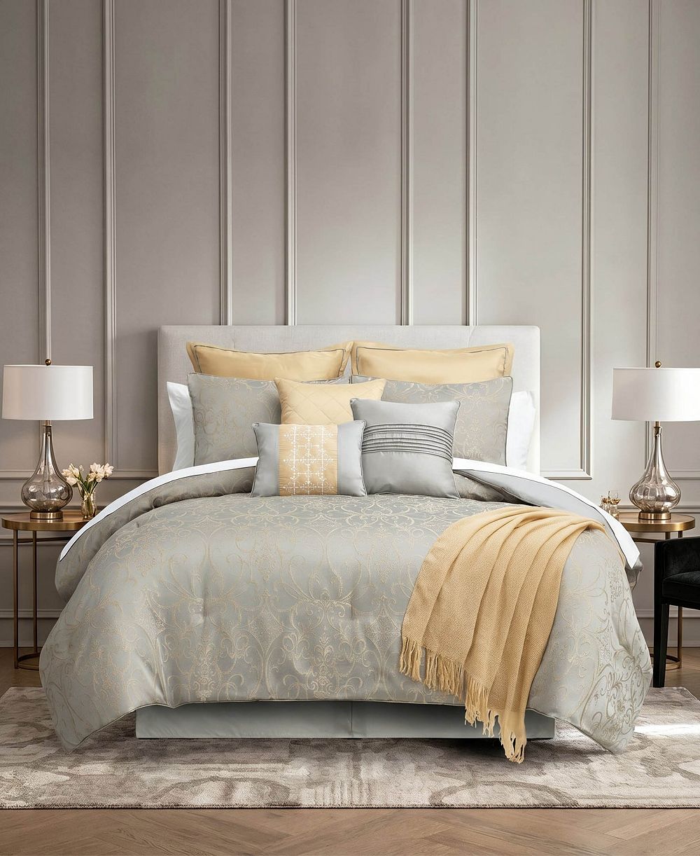 Roland Luxe Gold Scrollwork 14-Piece Comforter Set, Queen