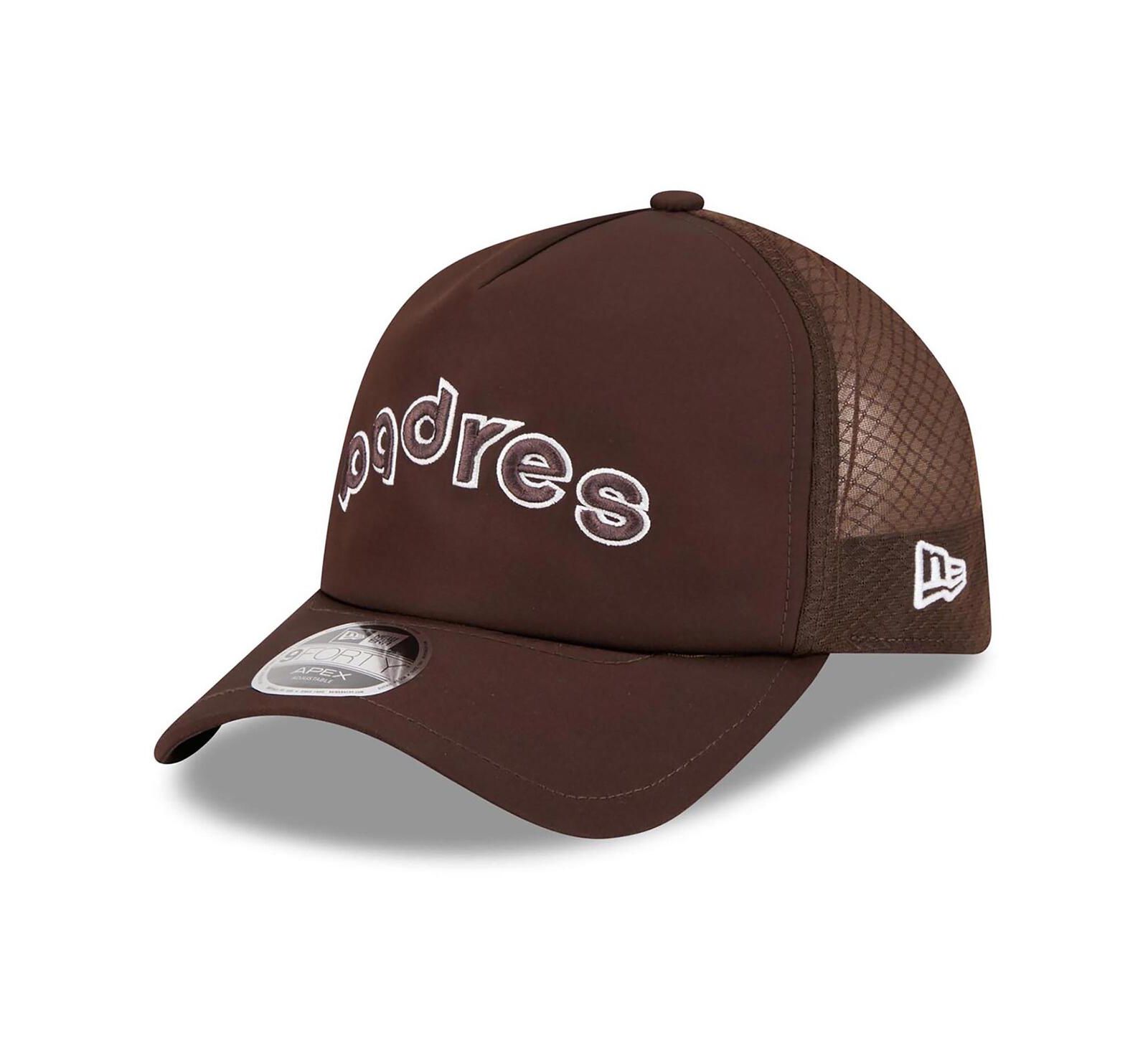 Мужская кепка New Era San Diego Padres 2026 Batting Practice Apex 9FORTY Adjustable