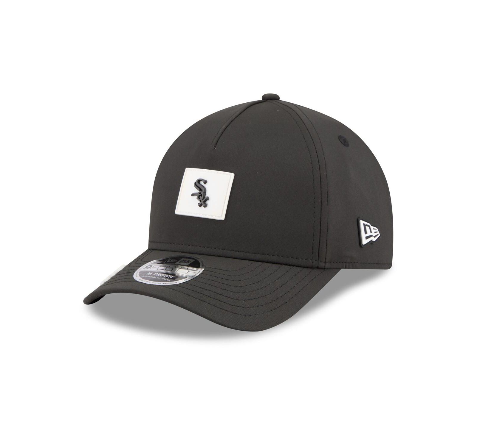 Мужская кепка New Era Black Chicago White Sox 2026 Clubhouse 9FORTY A-Frame Adjustable