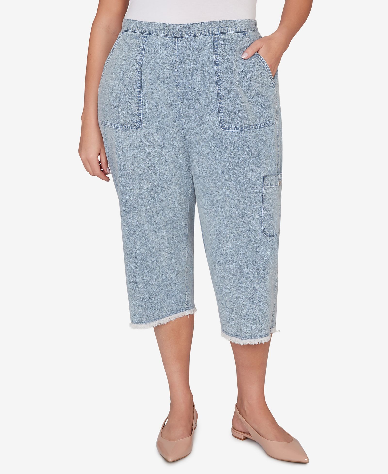 Брюки Alfred Dunner Plus Size Out of the Blue Fringe Denim Patch Pocket Capri