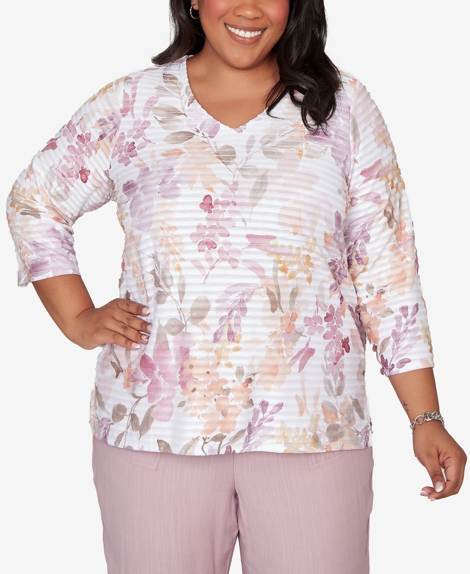 Alfred Dunner Plus Size топ с V-образным вырезом и цветочным принтом