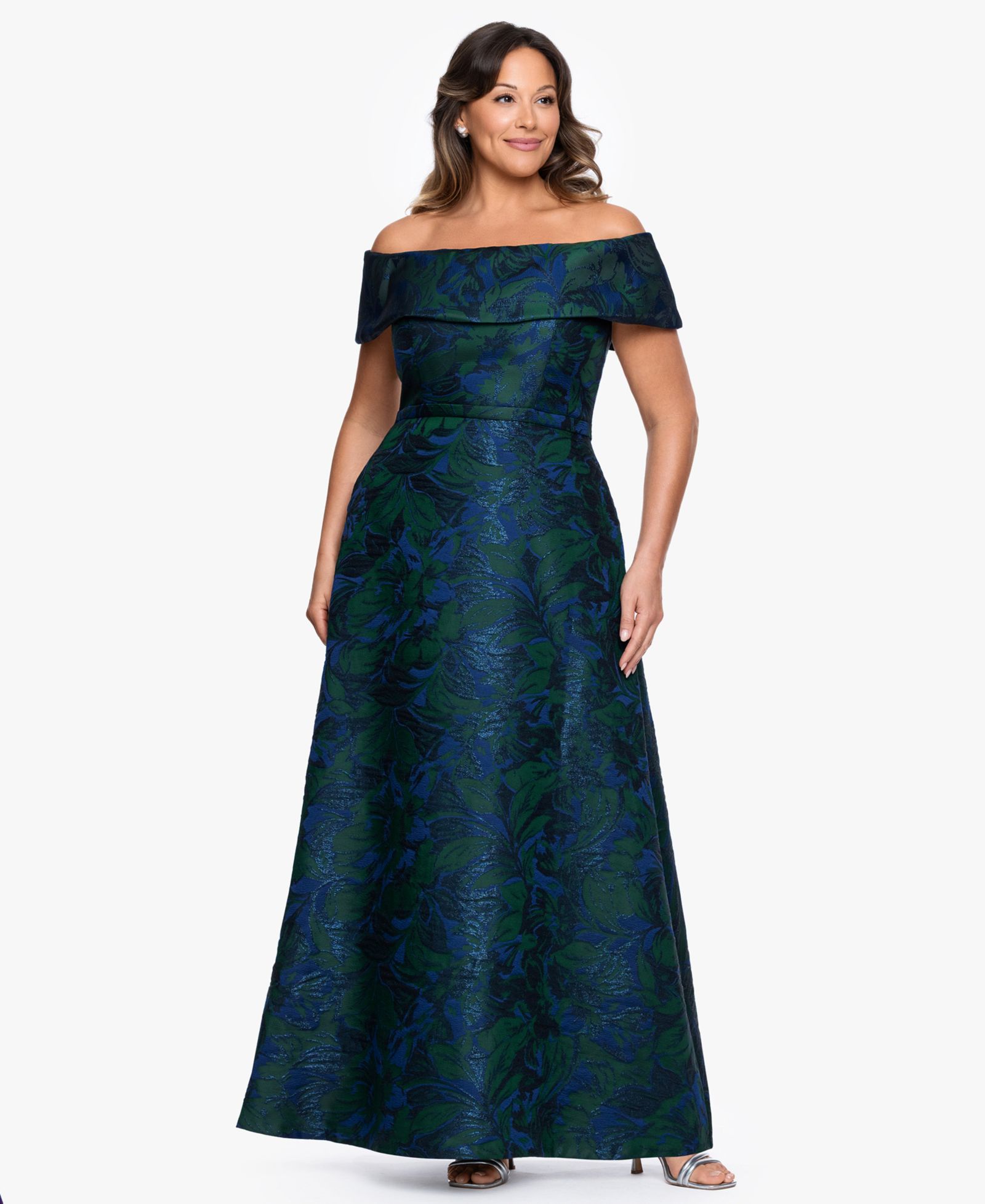 XSCAPE Plus Size жаккардовое бальное платье с открытыми плечами