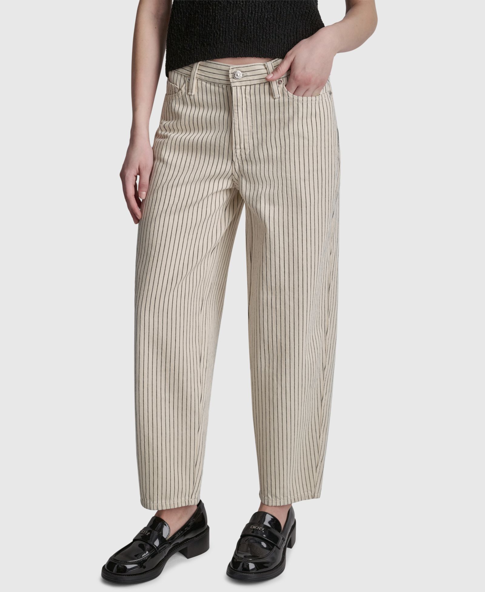 DKNY Jeans Женские джинсы Baby Barrel-Leg с полоской