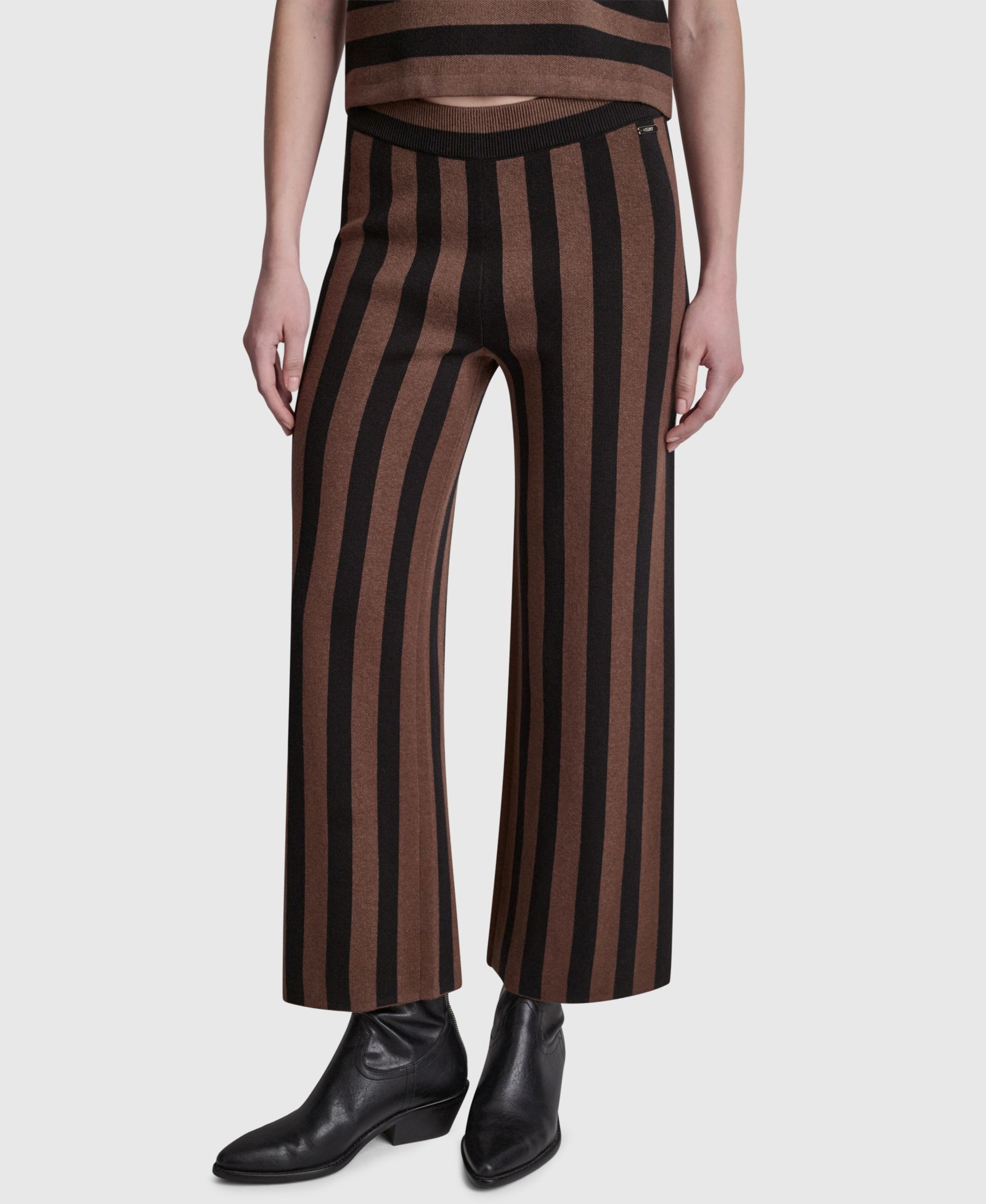 DKNY Jeans Women's Pull-On Striped Ankle-Length Pants